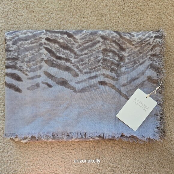 NWT Kinross Silk Cashmere Scarf Lightweight - Picture 10 of 10